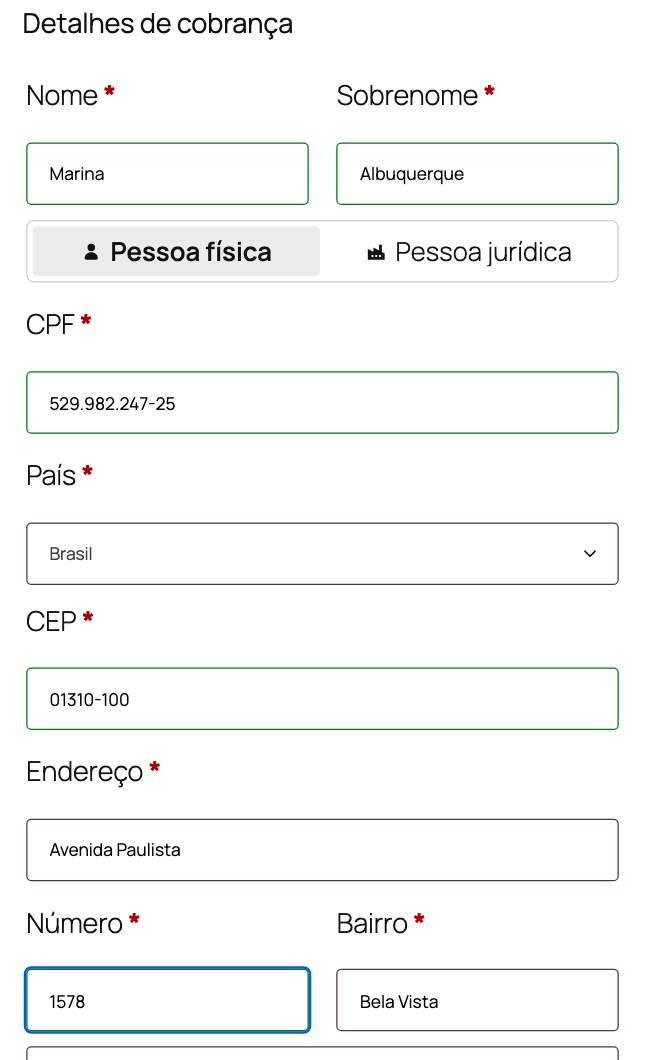 Checkout do WooCommerce com o plugin, pessoa física selecionada, campo de CPF e número e bairro no endereço